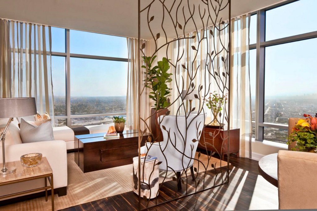 Design Inspirat de Artă: Îmbinarea Elementelor din Fier cu Elemente Decorative